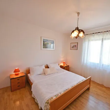 Titi Toto.1 Apartament *