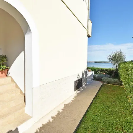 Titi Toto.1 Apartament *